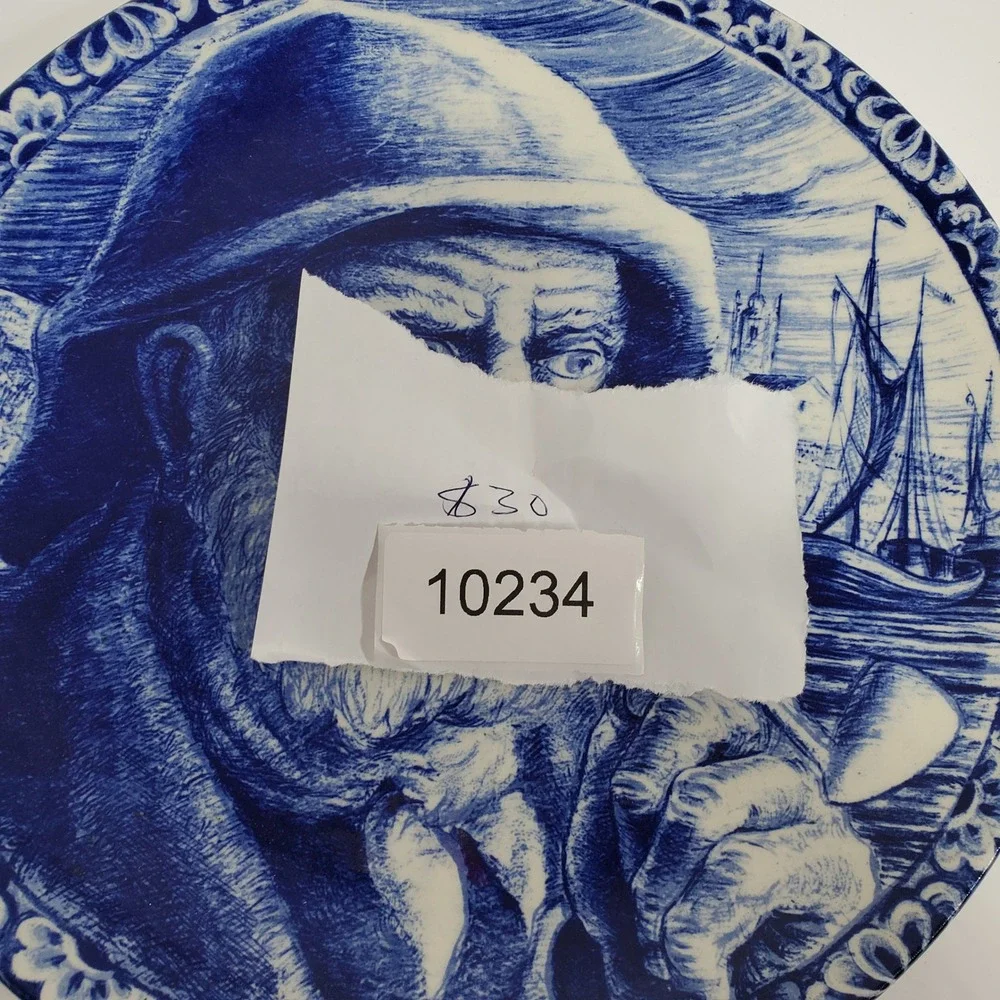 VTG Boch Freres Belgian Fisherman Pipe Seaside Scene Decorative Plate Delft Blue